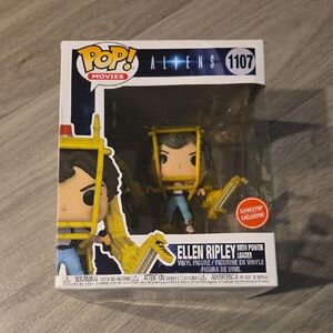 NIB Funko Ellen Ripley Vinyl Figure With Power Loader.